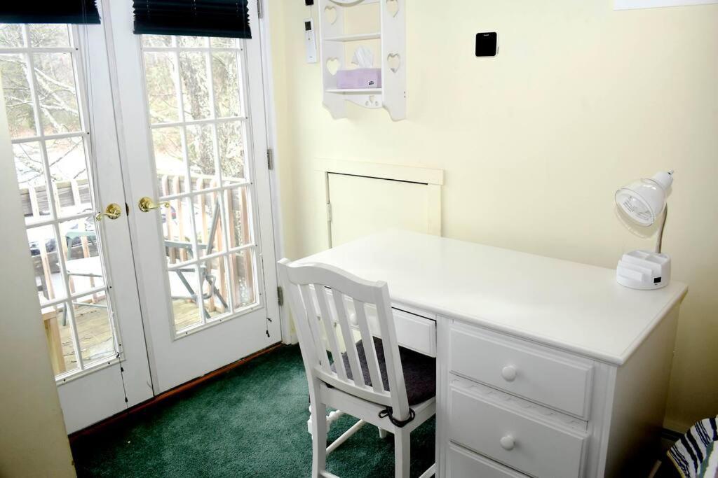 3-Bedroom Vacation Home Steps To Camelback Ski Area Ski-In Ski-Out Crescent Lake ภายนอก รูปภาพ