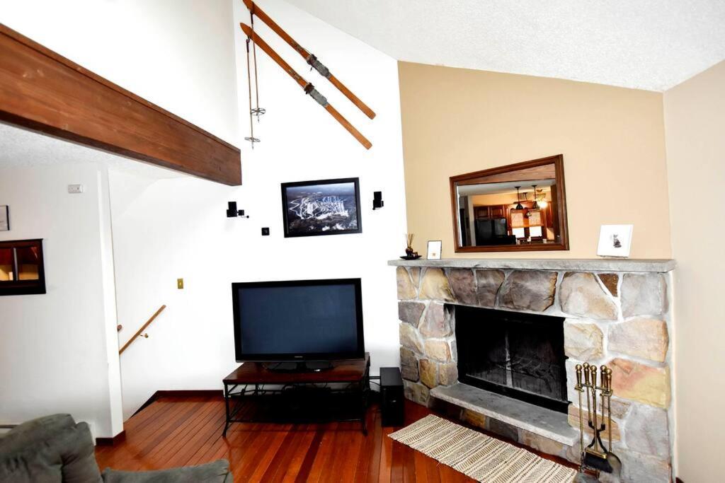3-Bedroom Vacation Home Steps To Camelback Ski Area Ski-In Ski-Out Crescent Lake ภายนอก รูปภาพ